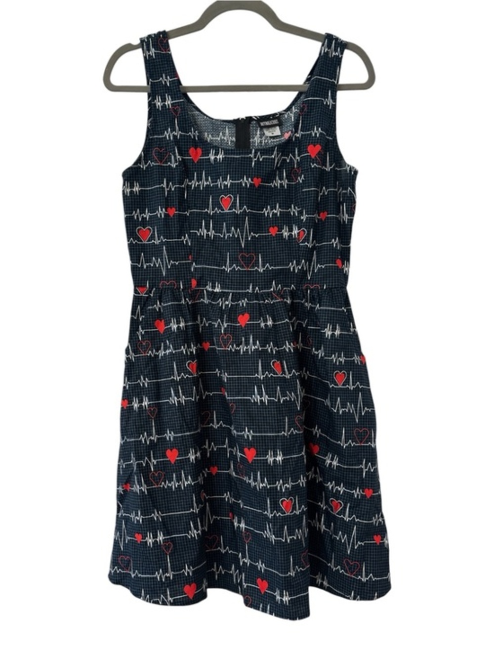 Retrolicious EKG Heart Beat Pattern A-Line Dress in Navy Blue Size Medium